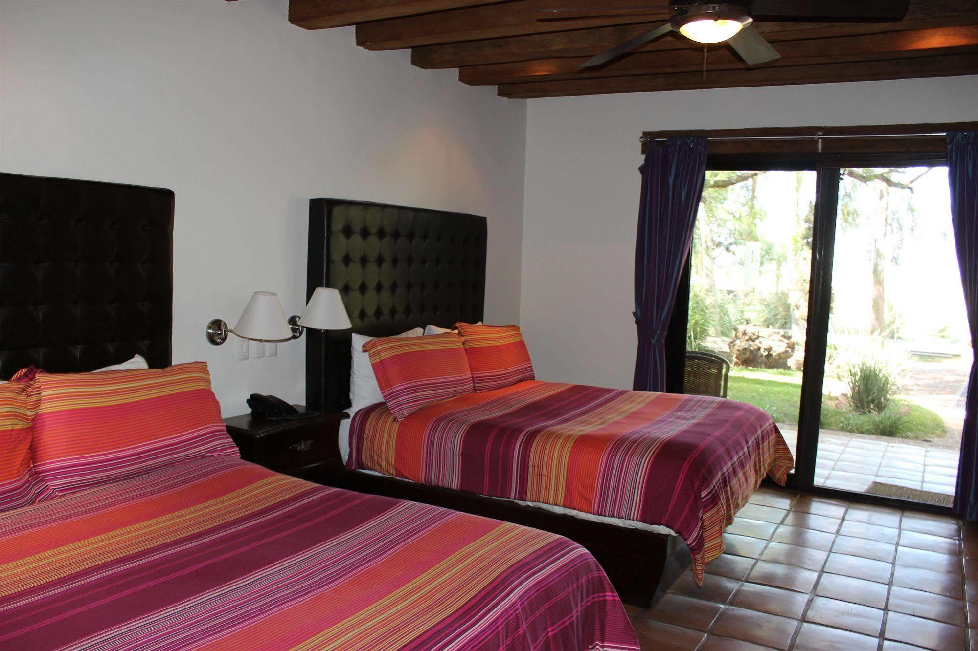 Quinta San Carlos San Pedro Tesistán Zewnętrze zdjęcie